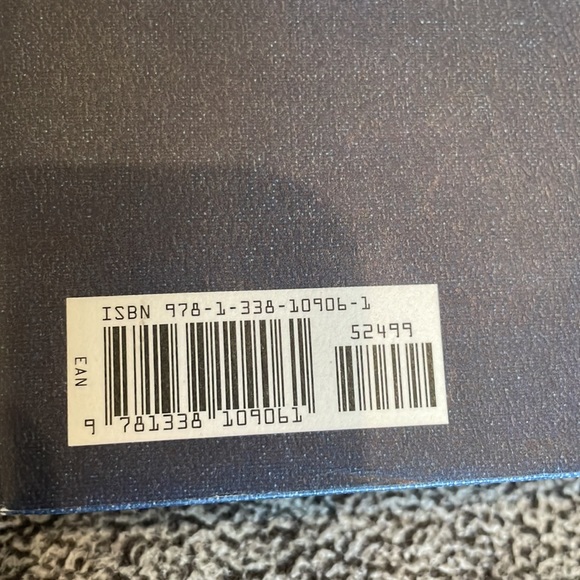 Fantastic Beasts Hardcover Book - Picture 3 of 4